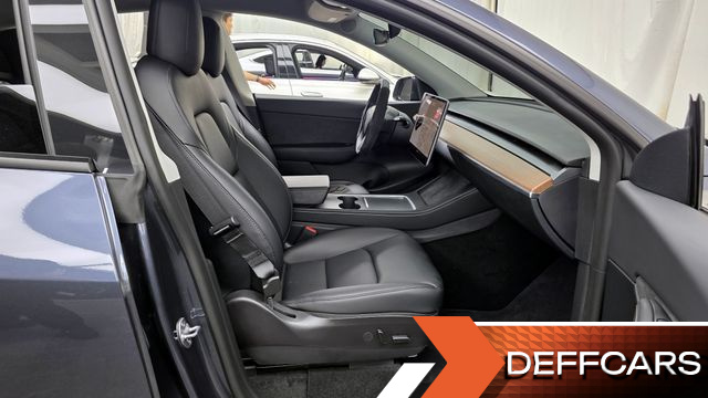 Tesla MODEL Y Long Range AWD купить на сайте DeffCars
