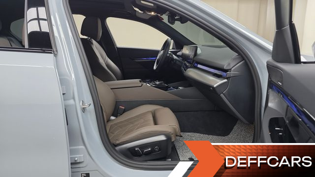 BMW 5-SERIES 520i M Sport купить на сайте DeffCars