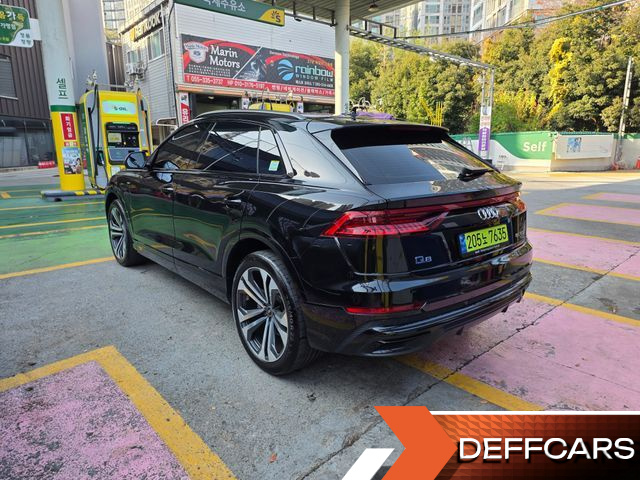 Audi Q8 55 TFSI Quattro Premium купить на сайте DeffCars