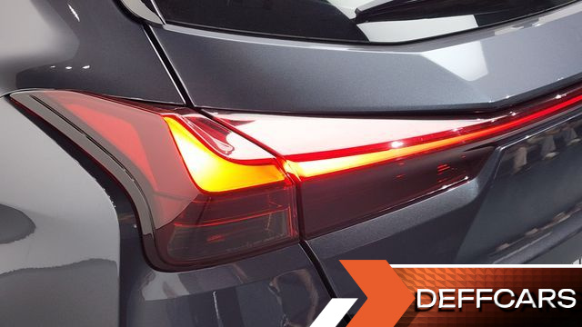 Lexus UX 2.0 2WD купить на сайте DeffCars