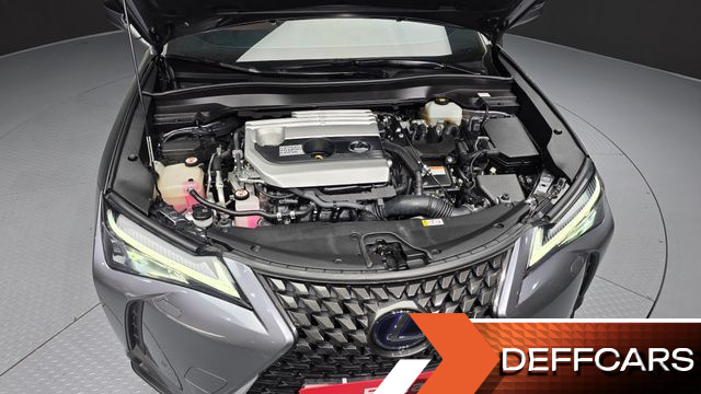 Lexus UX 2.0 2WD купить на сайте DeffCars