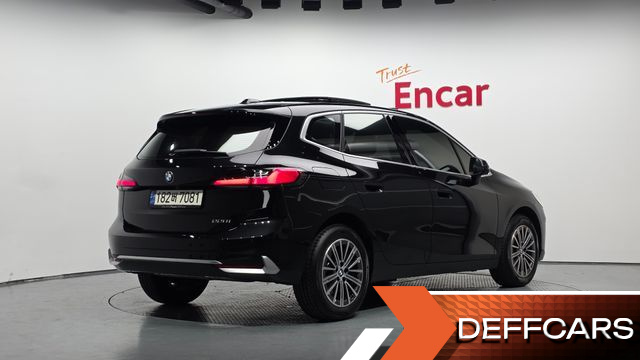 BMW 2-SERIES 220i Luxury купить на сайте DeffCars