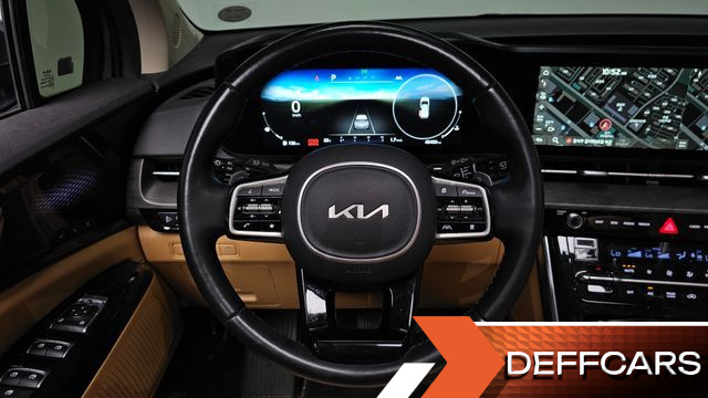 Kia CARNIVAL Gasoline 9-Seater Signature купить на сайте DeffCars
