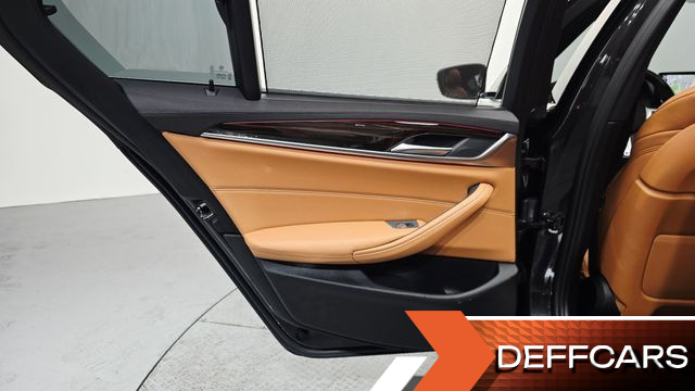 BMW 5-SERIES 520i M Sport купить на сайте DeffCars