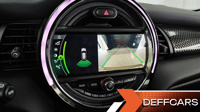 Mini COOPER 5Door Standard 3rd купить на сайте DeffCars
