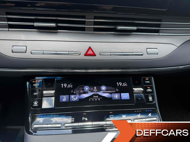 Hyundai GRANDEUR 3.0 LPi Exclusive купить на сайте DeffCars