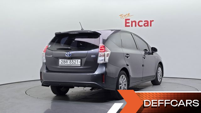 Toyota PRIUS 1.8 купить на сайте DeffCars
