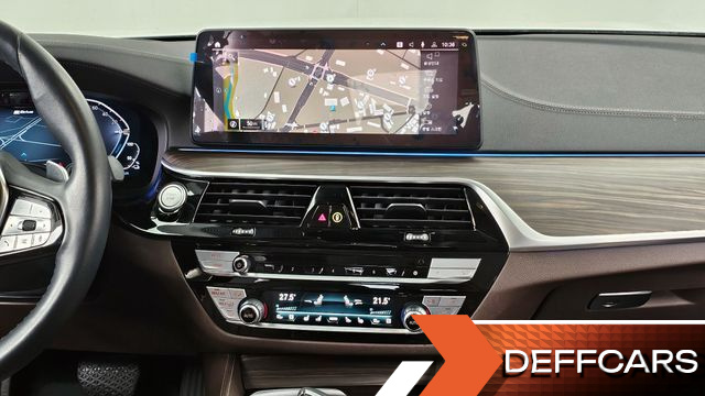 BMW 5-SERIES 530e Luxury купить на сайте DeffCars