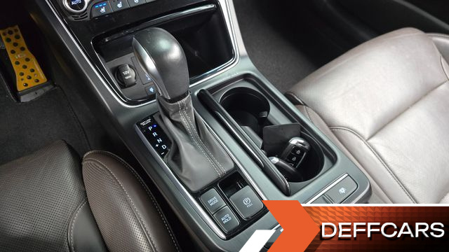 Hyundai GRANDEUR 3.0 Exclusive Special купить на сайте DeffCars