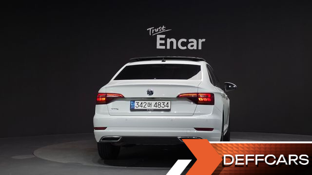 Volkswagen JETTA 1.4 TSI Prestige купить на сайте DeffCars