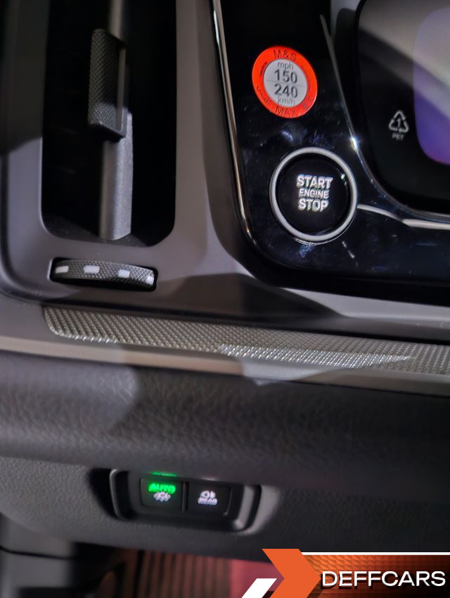 Porsche CAYENNE 3.0 E-Hybrid купить на сайте DeffCars