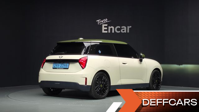 Mini COOPER SE Classic купить на сайте DeffCars