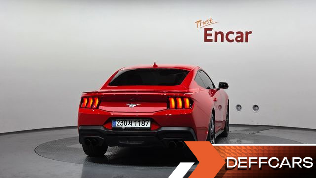 Ford MUSTANG 2.3 EcoBoost Premium Coupe купить на сайте DeffCars