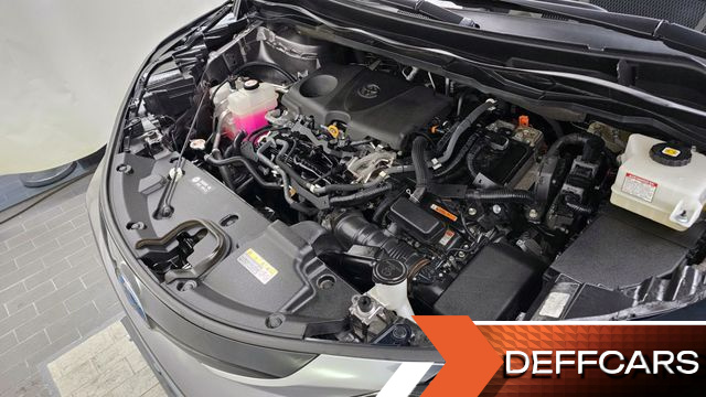Toyota SIENNA 2.5 Hybrid 2WD купить на сайте DeffCars