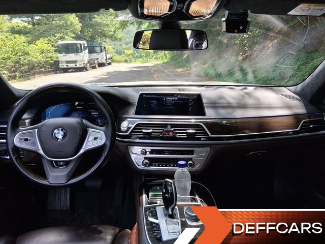 BMW 7-SERIES 745e iPerformance Design Pure Excellence купить на сайте DeffCars
