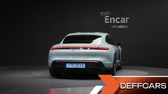 Porsche TAYCAN 4S купить на сайте DeffCars