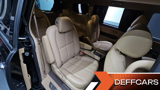 Kia CARNIVAL Gasoline 9-Seater Hi-Limousine Noblesse Special купить на сайте DeffCars
