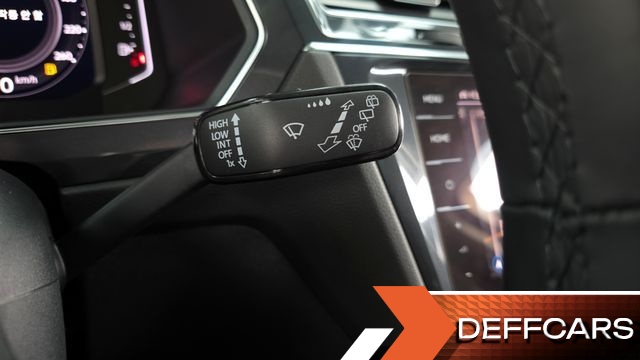 Volkswagen TIGUAN 2.0 TSI Prestige купить на сайте DeffCars