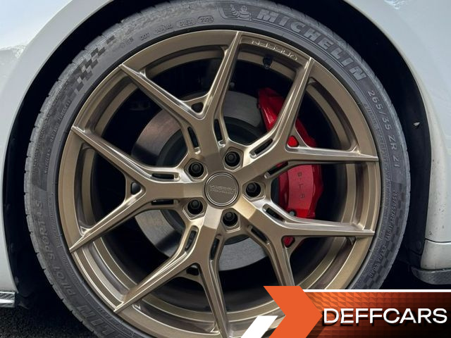 Tesla MODEL S Plaid купить на сайте DeffCars