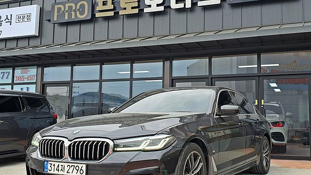 BMW 5-SERIES 523d xDrive M Sport купить на сайте DeffCars