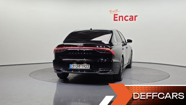 Hyundai GRANDEUR 2.5 Premium Choice купить на сайте DeffCars