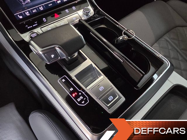 Audi Q8 55 TFSI Quattro Premium купить на сайте DeffCars