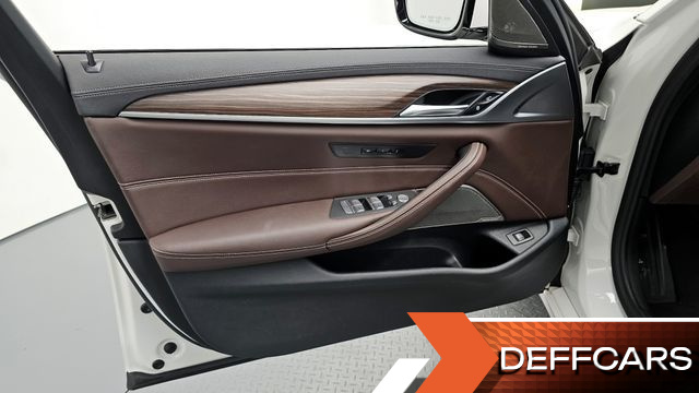 BMW 5-SERIES 530i Luxury купить на сайте DeffCars