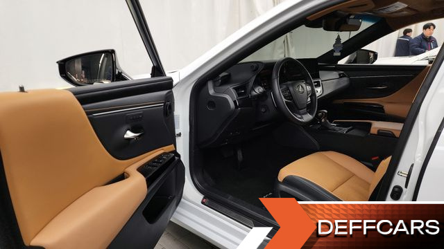 Lexus ES F-Sport Design Package купить на сайте DeffCars