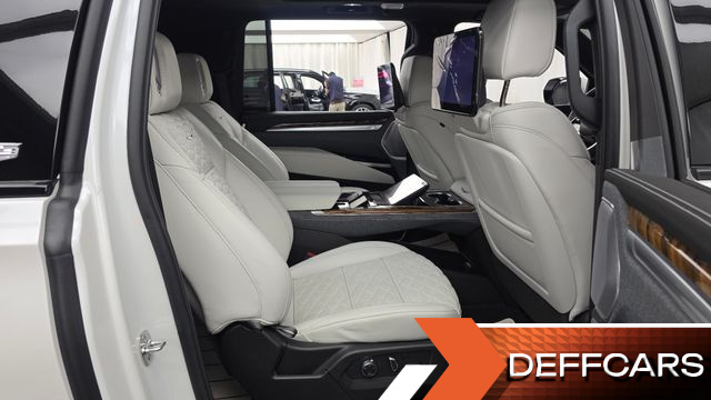 Cadillac ESCALADE 6.2 ESV ESV Sports Platinum купить на сайте DeffCars