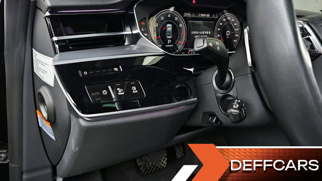 Audi A8 55 TFSI Quattro LWB купить на сайте DeffCars