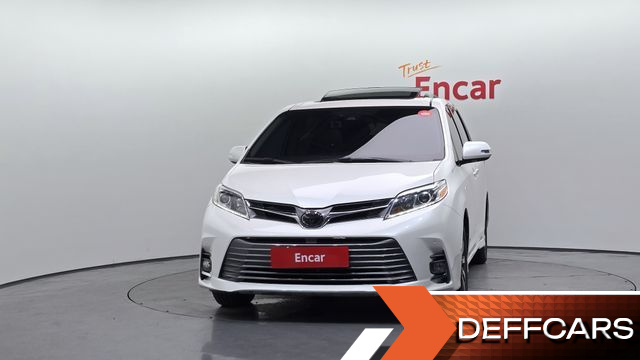 Toyota SIENNA 3.5 AWD купить на сайте DeffCars