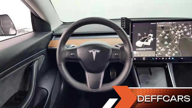 Tesla MODEL 3 Long Range AWD купить на сайте DeffCars