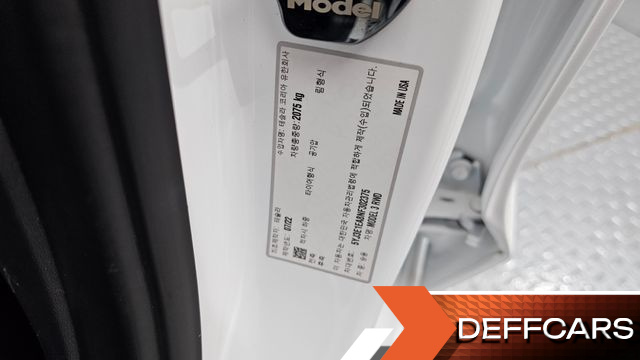 Tesla MODEL 3 RWD купить на сайте DeffCars