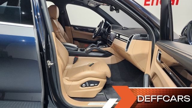 Porsche CAYENNE 3.0 купить на сайте DeffCars