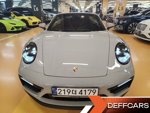 Porsche 911 Carrera 4 GTS Cabriolet купить на сайте DeffCars