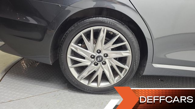 Hyundai GRANDEUR 2.5 Calligraphy купить на сайте DeffCars