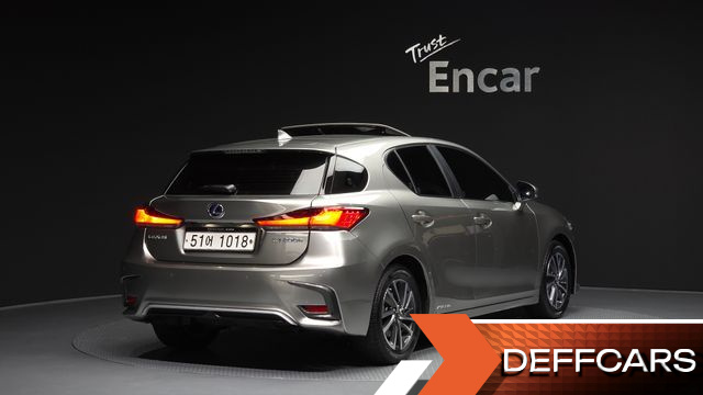 Lexus CT200H 1.8 Supreme ZWA10 купить на сайте DeffCars