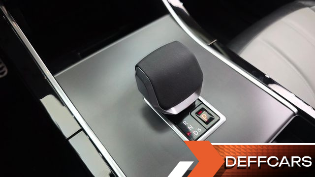 Land Rover RANGE ROVER EVOQUE P250 Dynamic SE купить на сайте DeffCars