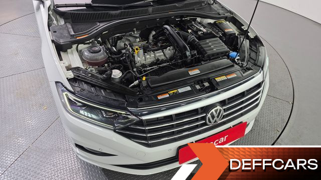 Volkswagen JETTA 1.4 TSI Prestige купить на сайте DeffCars