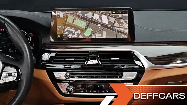 BMW 5-SERIES 520i Luxury купить на сайте DeffCars