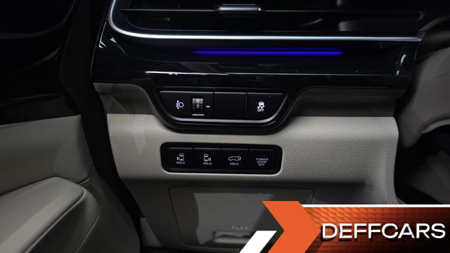 Kia CARNIVAL Diesel 7-Seater Gravity купить на сайте DeffCars