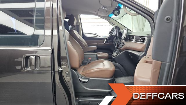 Hyundai STAREX Urban 9-Seater Exclusive купить на сайте DeffCars