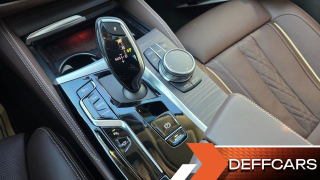 BMW 5-SERIES 530i xDrive Luxury купить на сайте DeffCars
