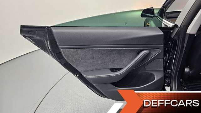 Tesla MODEL 3 Long Range AWD купить на сайте DeffCars