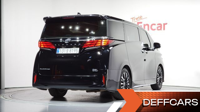 Toyota ALPHARD 2.5 HEV Executive AWD купить на сайте DeffCars