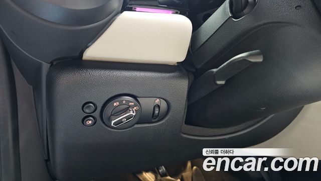 Mini COOPER Classic Launch Pack Third Generation купить на сайте DeffCars