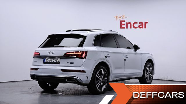 Audi Q5 45 TFSI Quattro Premium купить на сайте DeffCars