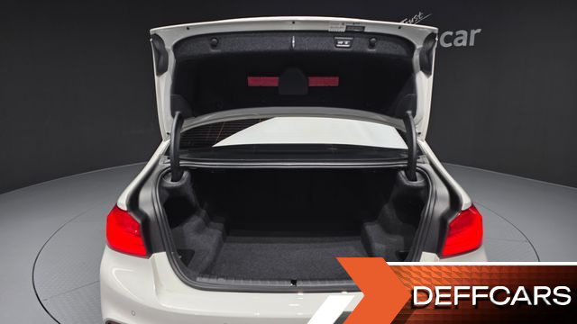BMW 5-SERIES 520d M Sport Package Plus купить на сайте DeffCars