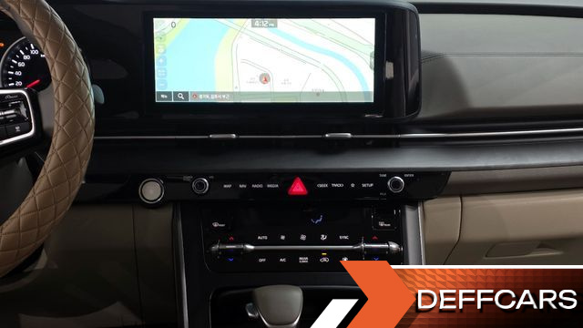 Kia CARNIVAL 9-Seater Prestige купить на сайте DeffCars