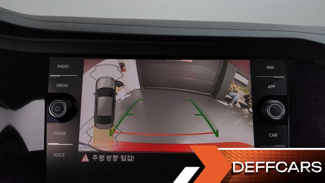 Volkswagen JETTA 1.5 TSI Prestige купить на сайте DeffCars